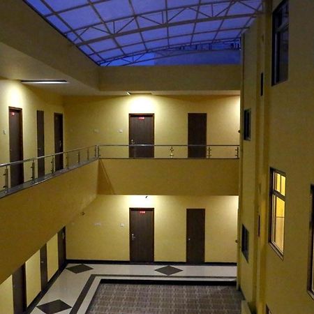 Hotel Varenya Inn Yavatmal Exterior photo